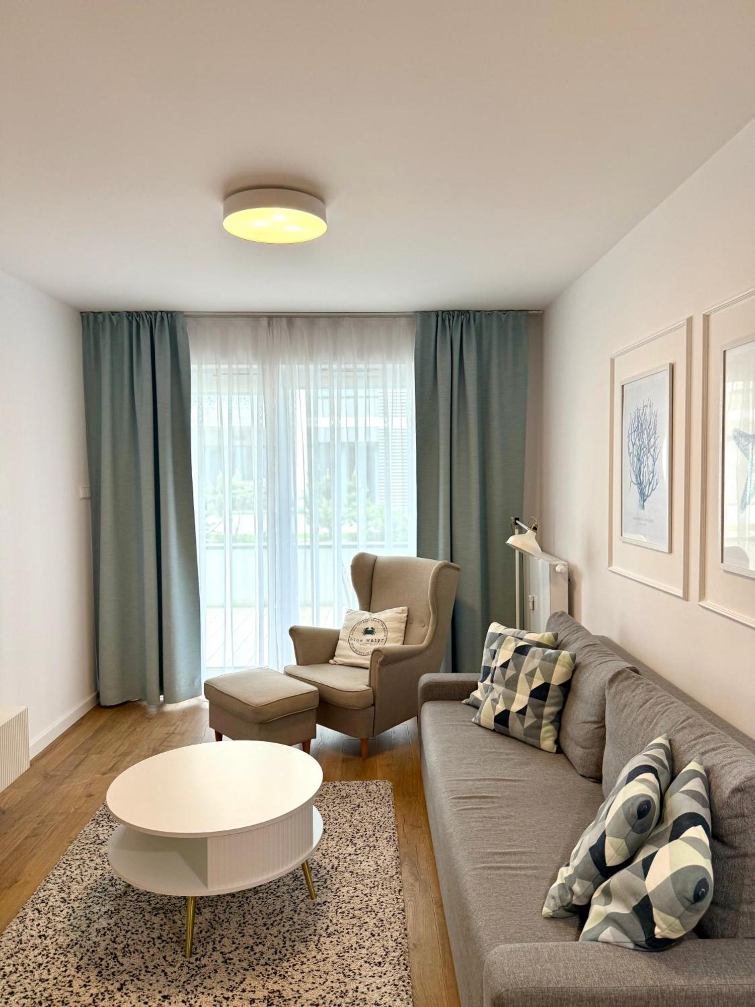 Lazar Apartamenty Nadmorskie Tarasy Kolobrzeg Dış mekan fotoğraf